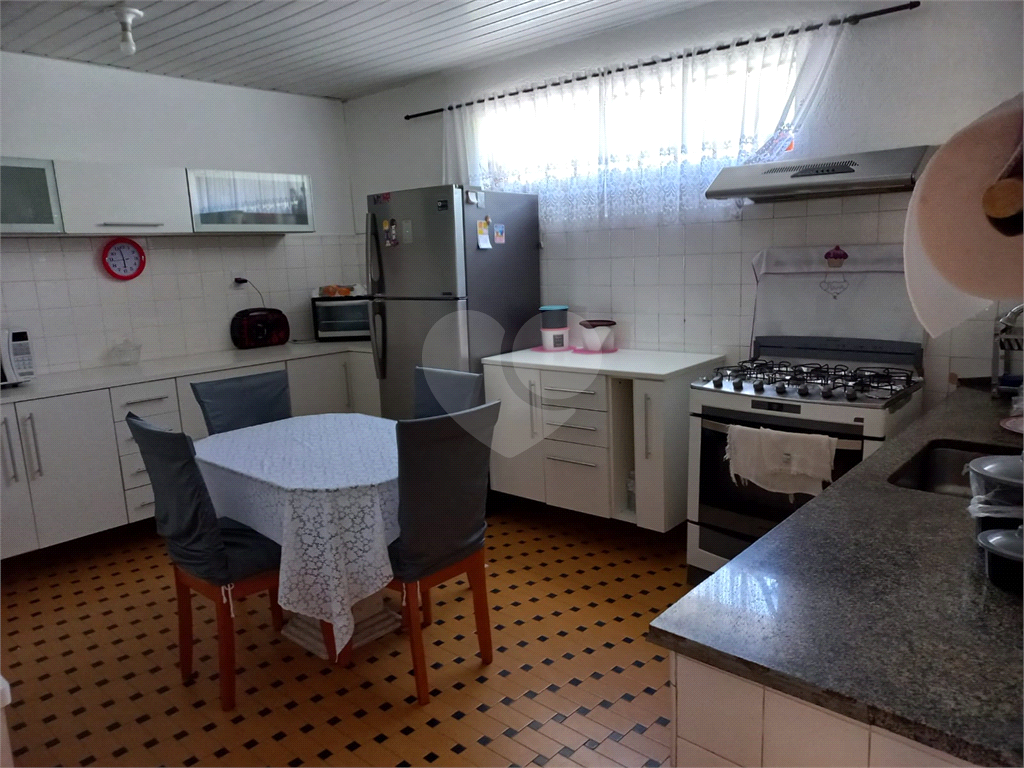 Atenção Construtores Terreno no Horto Florestal com 1.118 Metros com Casa Térrea no Local!!!