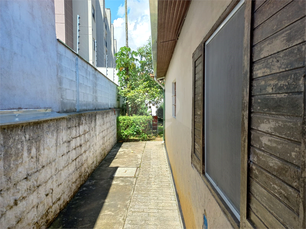 Atenção Construtores Terreno no Horto Florestal com 1.118 Metros com Casa Térrea no Local!!!