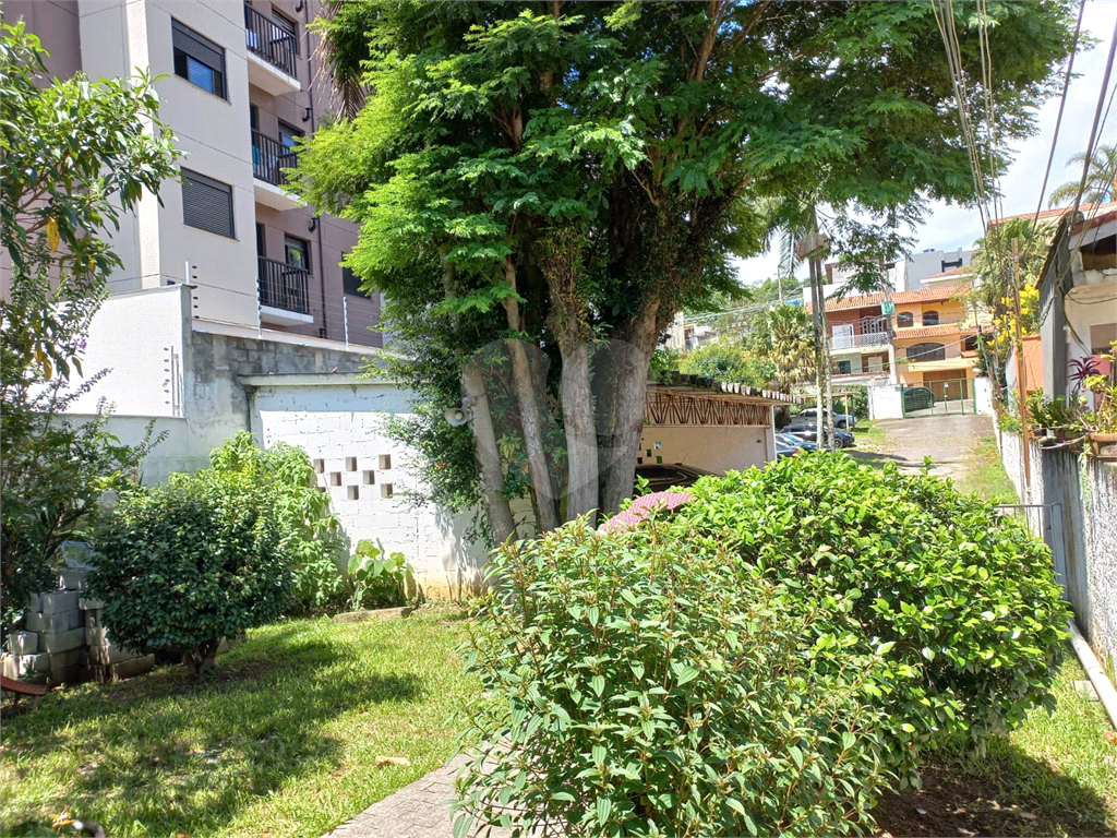 Atenção Construtores Terreno no Horto Florestal com 1.118 Metros com Casa Térrea no Local!!!