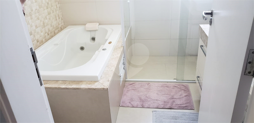 Casa em condomínio com  246m² - 4 quartos - Sorocaba/SP
