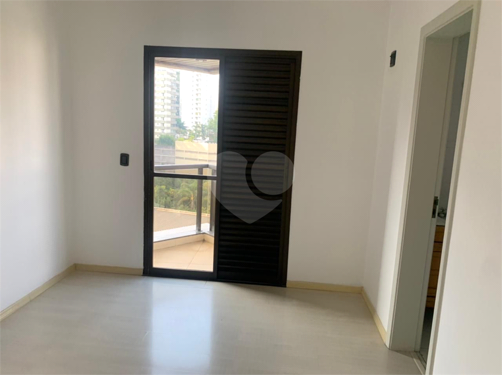 Apartamento, 4 quartos, 235 m² - Foto 11
