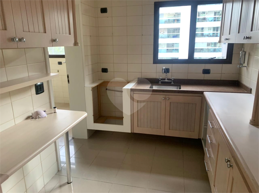 Apartamento, 4 quartos, 235 m² - Foto 6