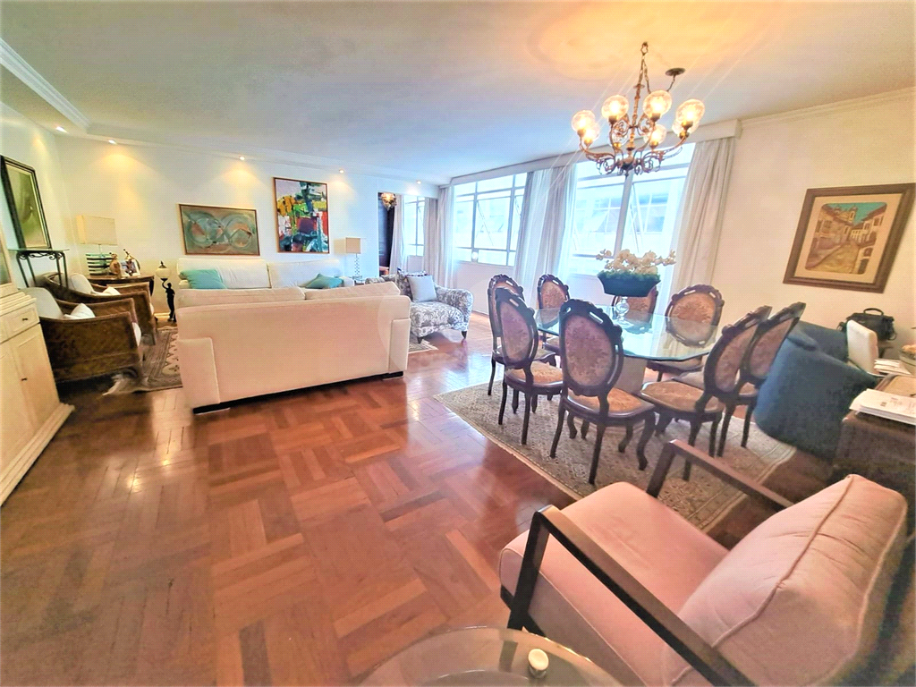 APARTAMENTO em HIGIENÓPOLIS