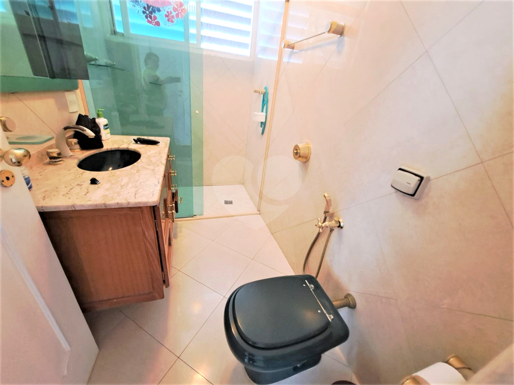 APARTAMENTO em HIGIENÓPOLIS