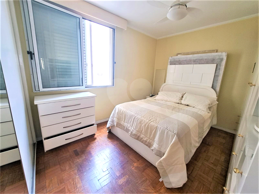APARTAMENTO em HIGIENÓPOLIS