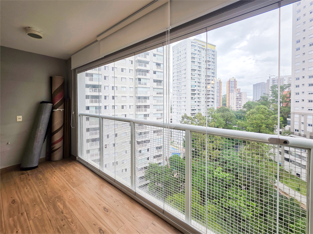 Apartamento - Vila Andrade - 2 Suítes / Quartos - 2 Vagas - Venda / Compra