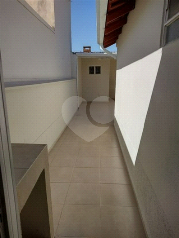 Casa à venda com 3 quartos, 90m² - Foto 3