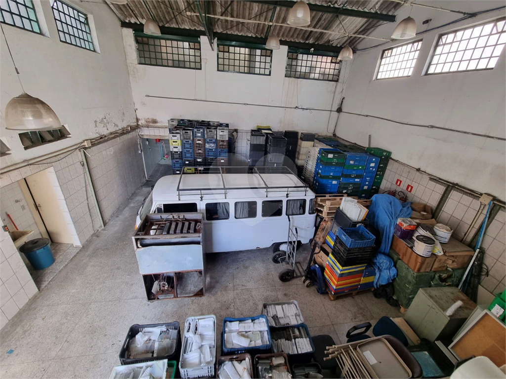 Excelente oportunidade! Galpão com quase 600 metros em uma ótima localização.