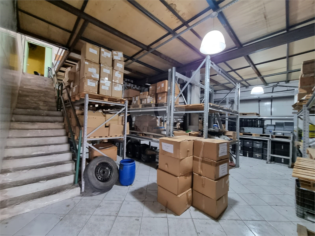 Excelente oportunidade! Galpão com quase 600 metros em uma ótima localização.
