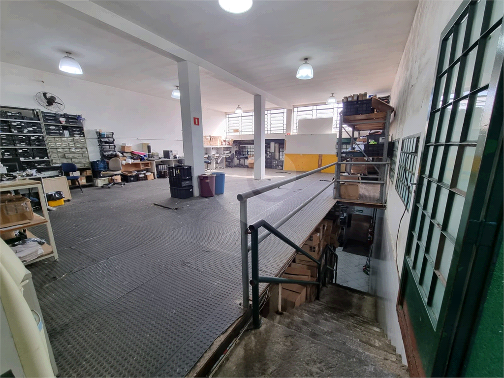 Excelente oportunidade! Galpão com quase 600 metros em uma ótima localização.