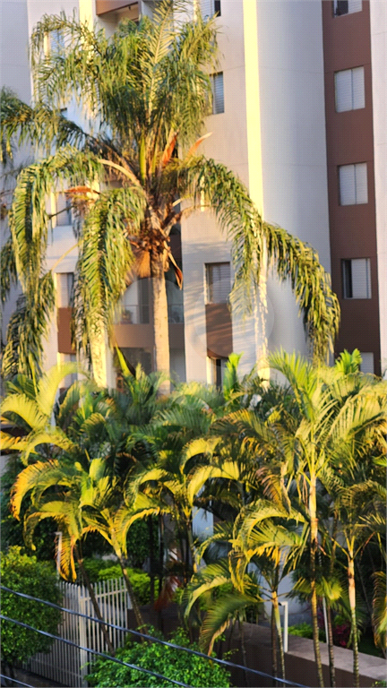 Apartamento com 48 metros, diferencial com 3 vagas de garagem, 2 escrituradas e uma sorteio.