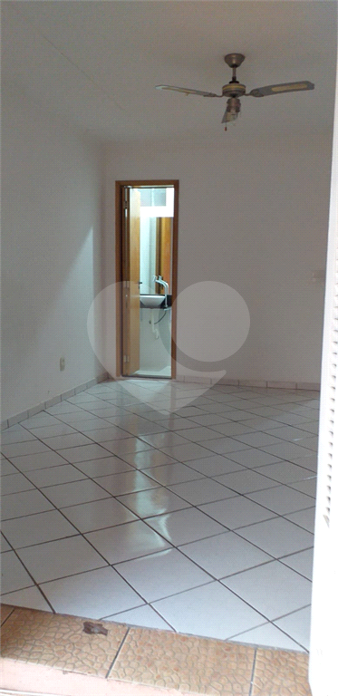 Sobrado pronto para morar