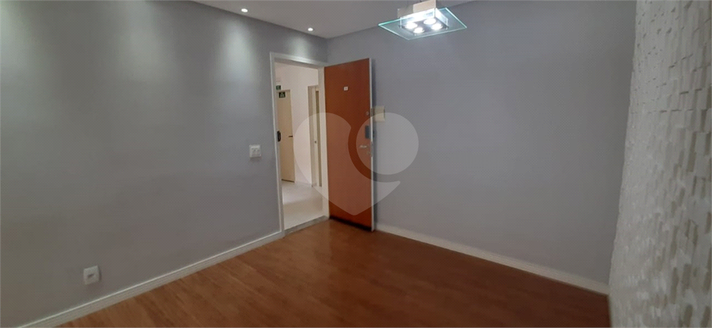 Apartamento todo equipado, ótimo negócio na zona norte !!!