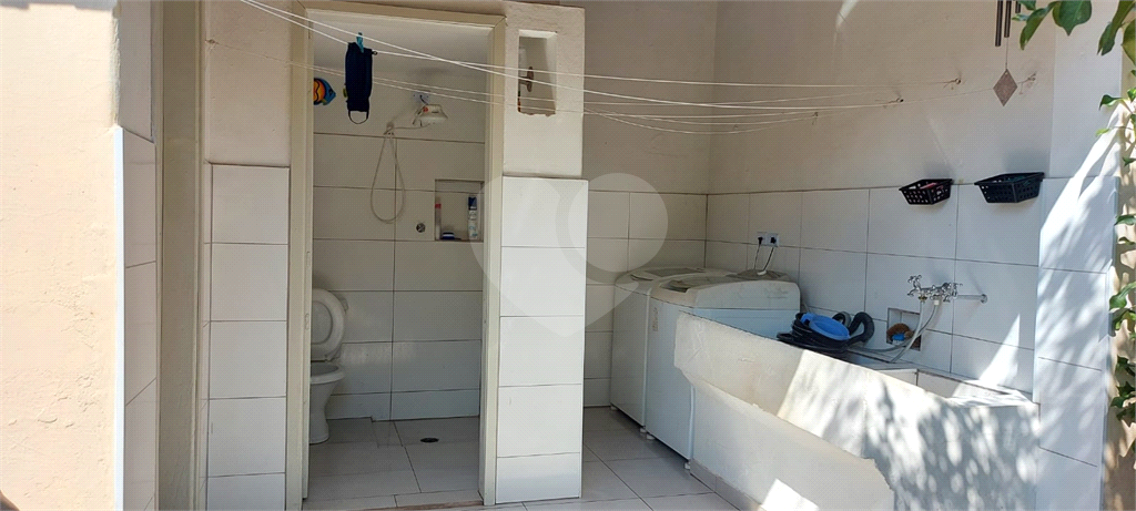 Casa à venda com 3 quartos, 270m² - Foto 27