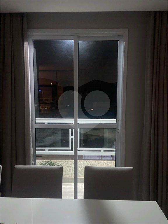 APARTAMENTO em VILA NOSSA SENHORA DAS VITÓRIAS