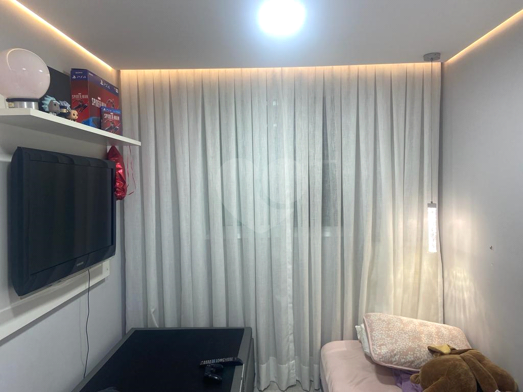 APARTAMENTO em VILA NOSSA SENHORA DAS VITÓRIAS