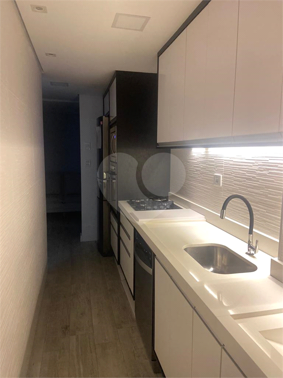 APARTAMENTO em VILA NOSSA SENHORA DAS VITÓRIAS