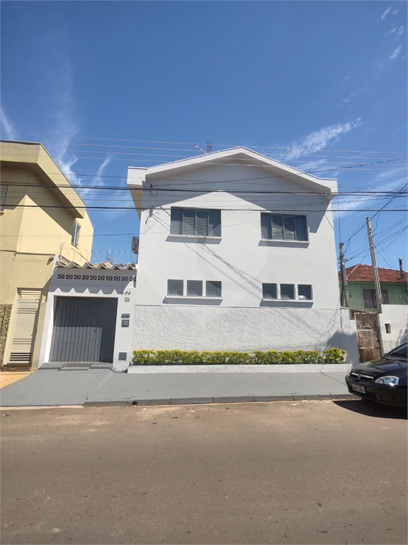 Sobrado à venda com 3 quartos, 121m² - Foto 1