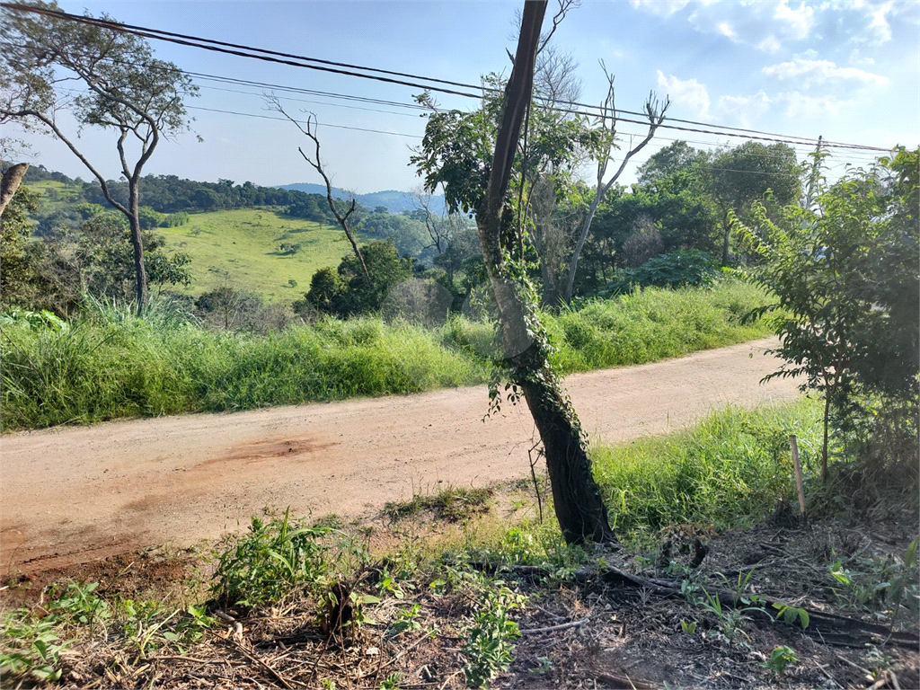 Terreno à venda, 250m² - Foto 1