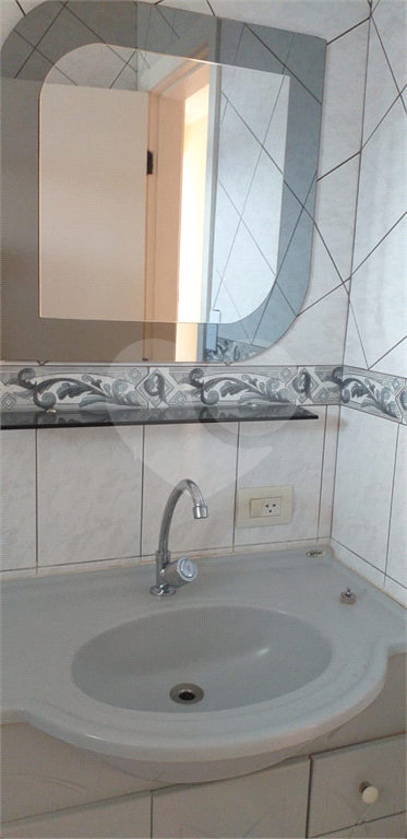 APARTAMENTO em TREMEMBÉ