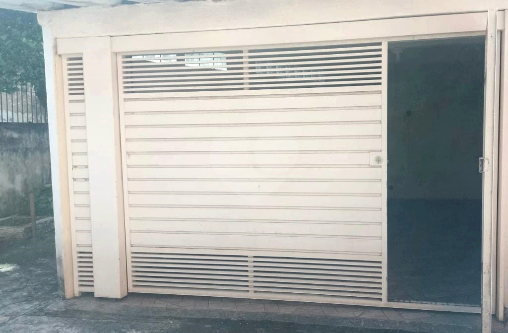 APARTAMENTO em TREMEMBÉ