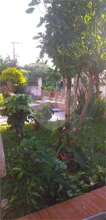 APARTAMENTO em TREMEMBÉ