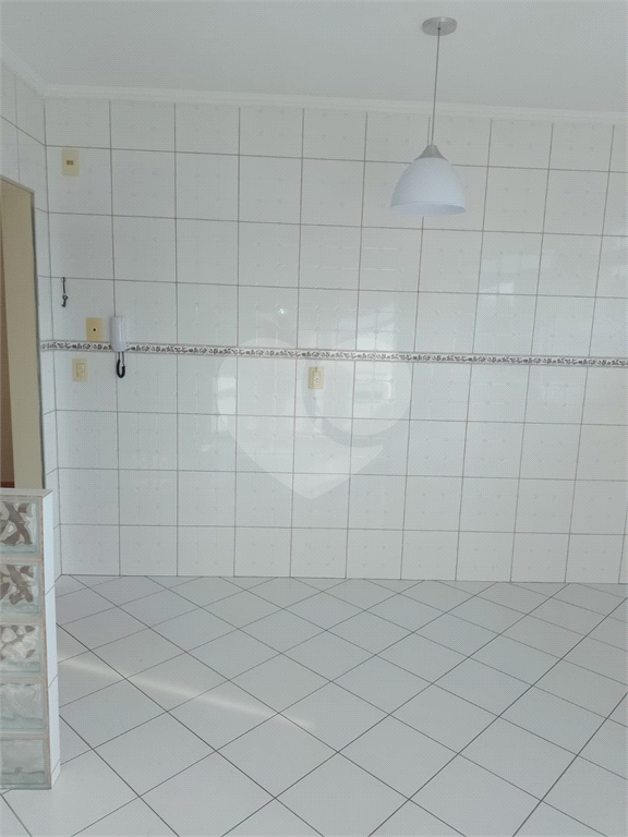 APARTAMENTO em TREMEMBÉ