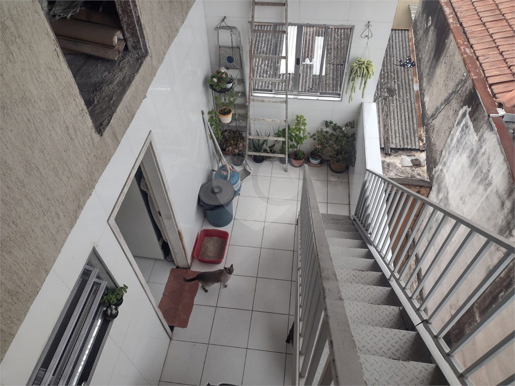 Sobrado à venda com 3 quartos, 200m² - Foto 13