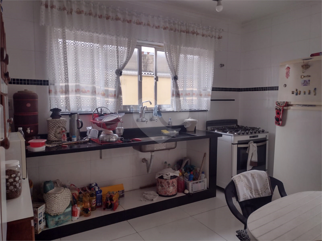 Sobrado à venda com 3 quartos, 200m² - Foto 21