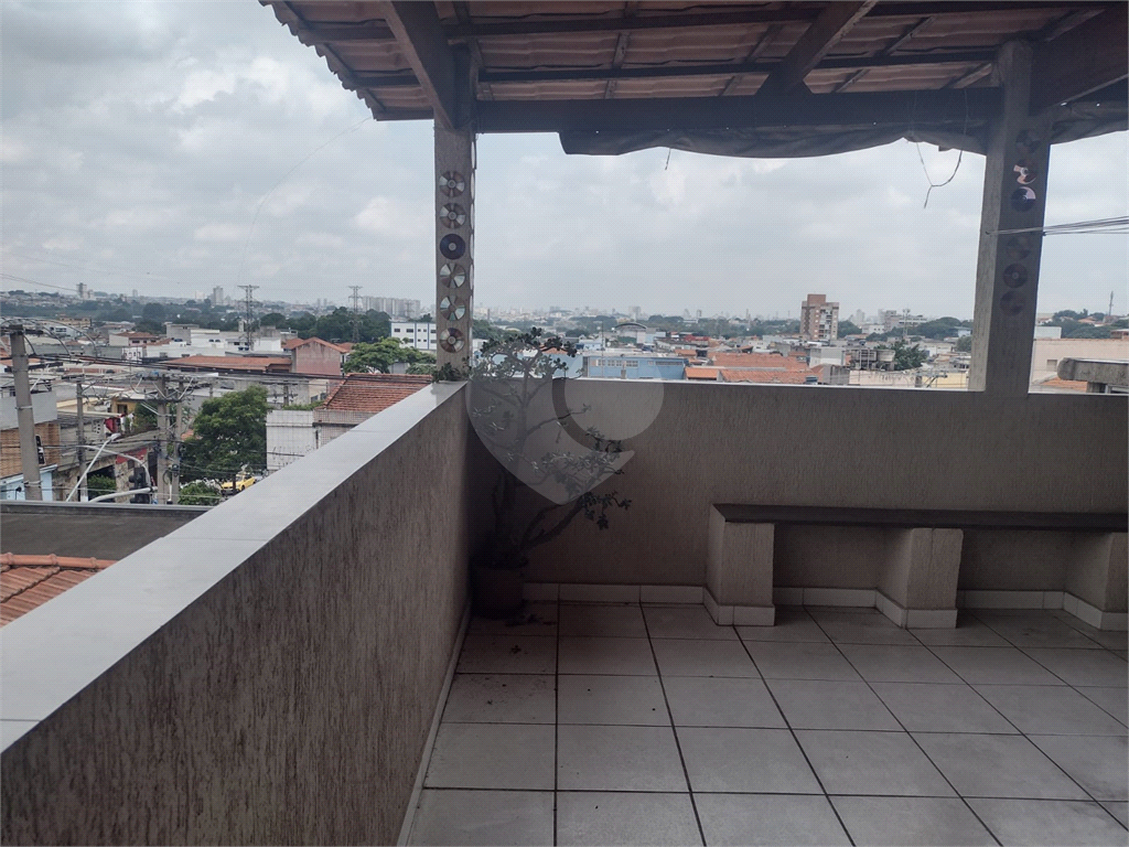 Sobrado à venda com 3 quartos, 200m² - Foto 14