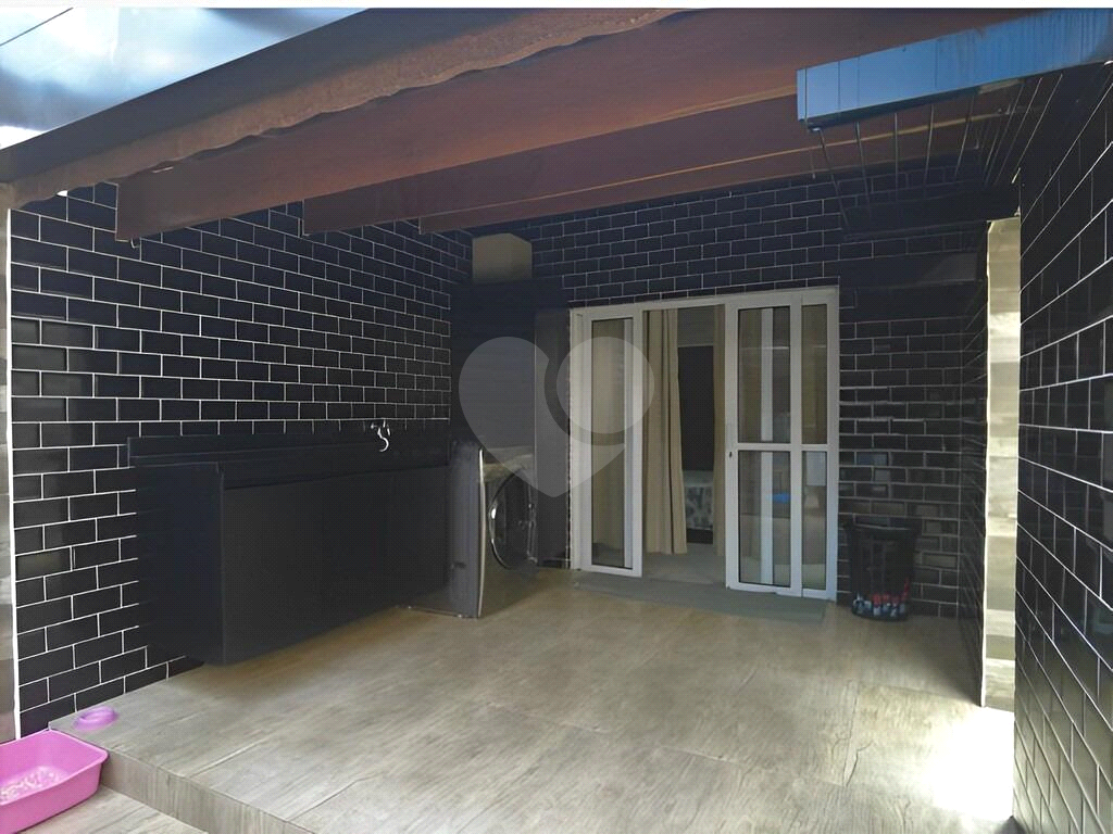 Sobrado à venda com 3 quartos, 160m² - Foto 2