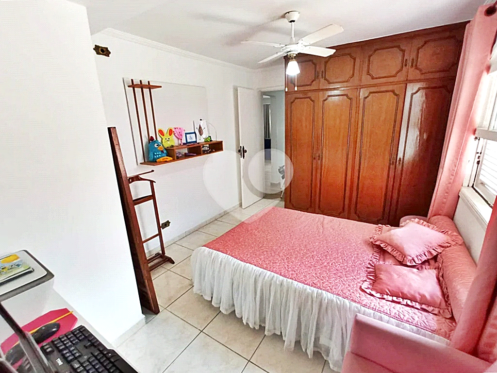 Casa à venda com 4 quartos, 280m² - Foto 13