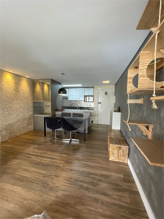Apartamento no Morumbi, 3 dormitórios 1 suíte e 1 vaga 
