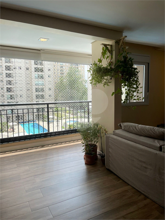 Apartamento no Morumbi, 3 dormitórios 1 suíte e 1 vaga 