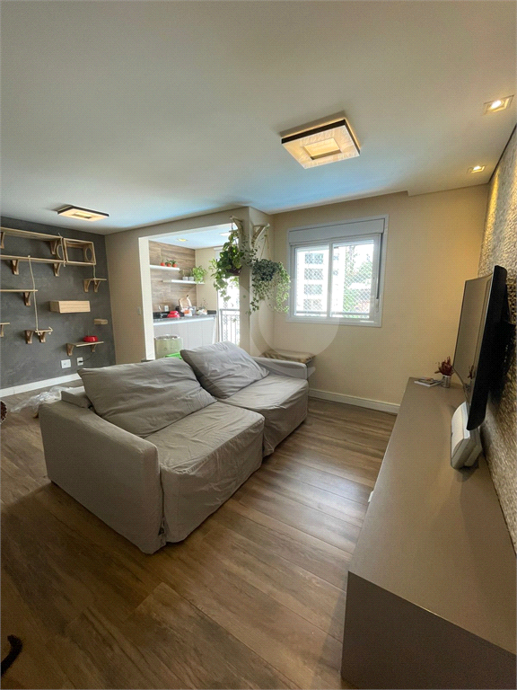 Apartamento no Morumbi, 3 dormitórios 1 suíte e 1 vaga 