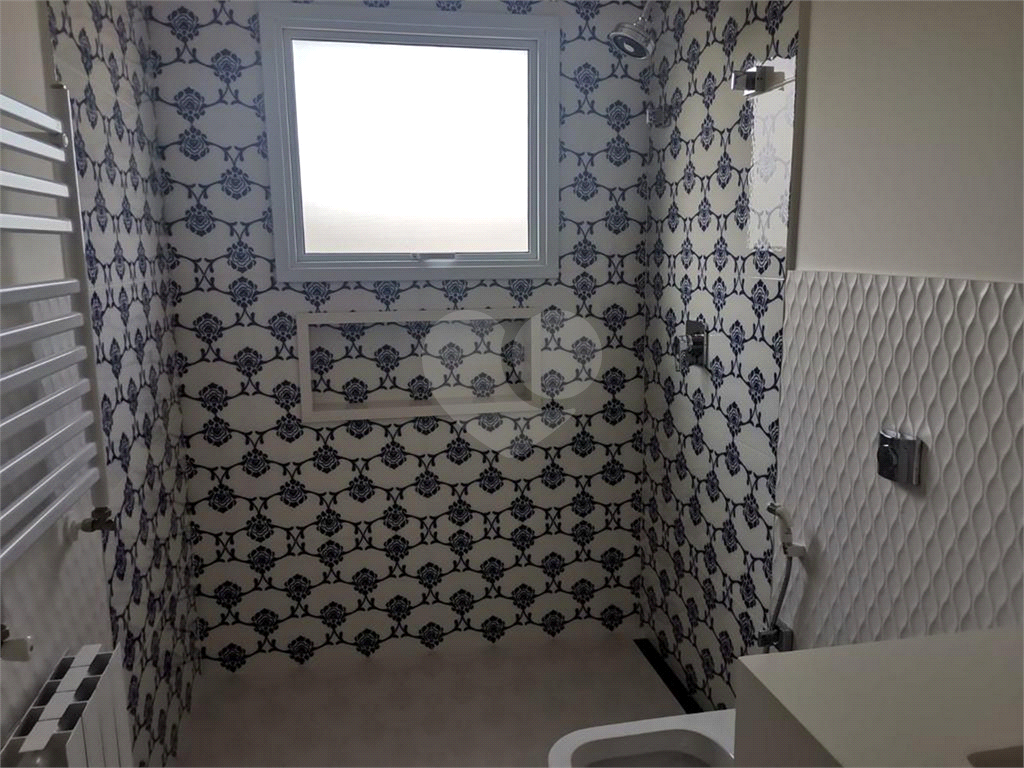Casa em condomínio com 6 suítes em Campos do Jordão 