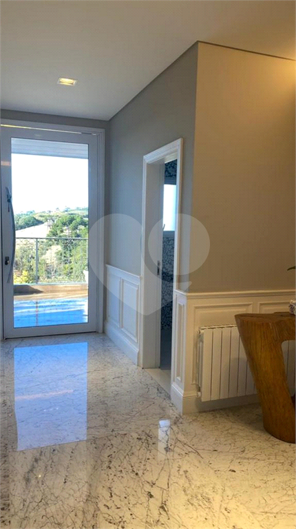 Casa em condomínio com 6 suítes em Campos do Jordão 