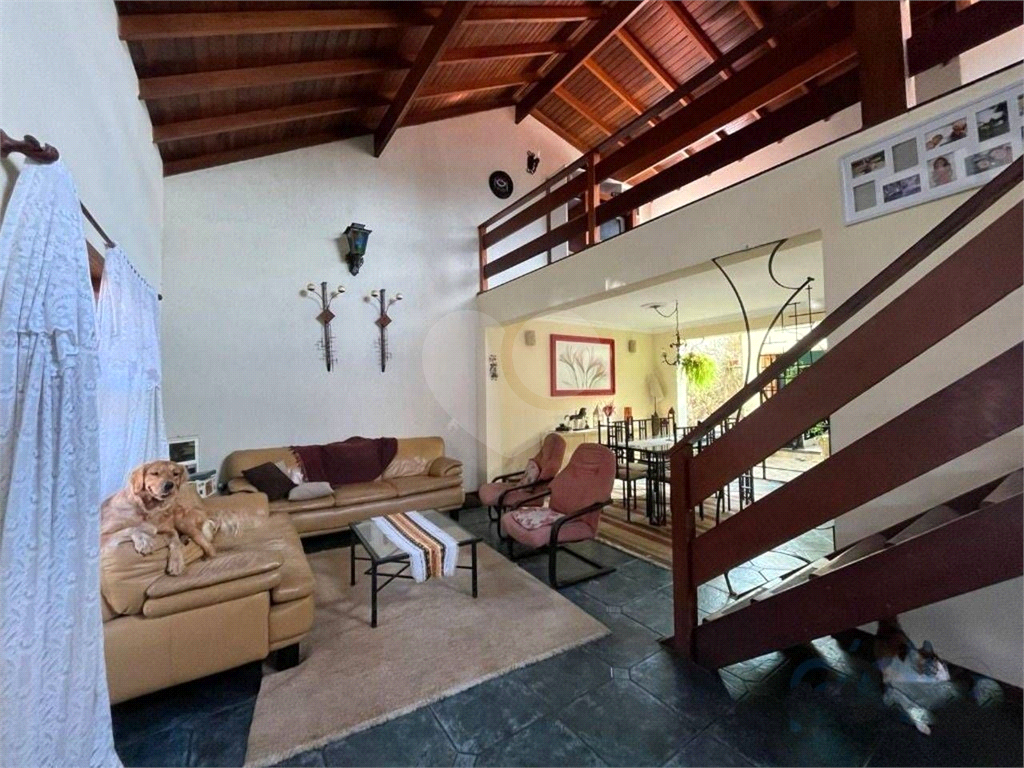 Casa à venda com 8 quartos, 345m² - Foto 57