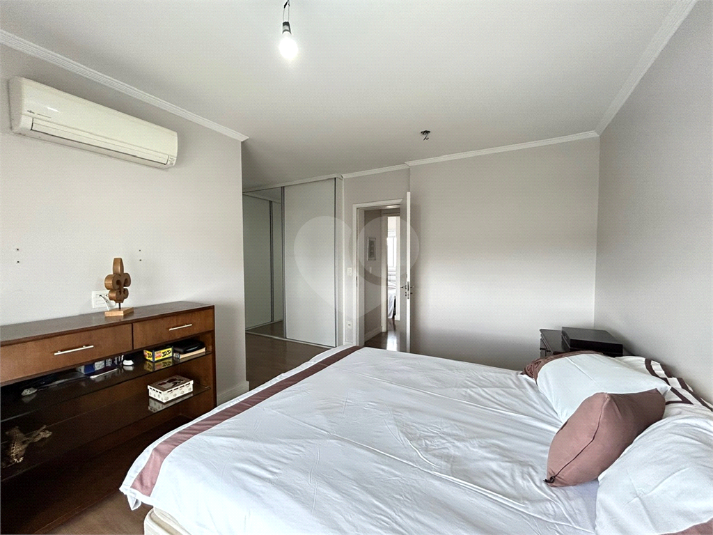 Apartamento de 210m2 na Vila Leopoldina com ampla Varanda Gourmet,