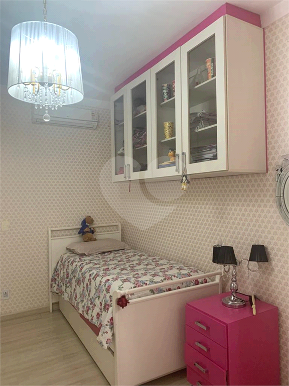 Casa de Condomínio à venda com 4 quartos, 370m² - Foto 54