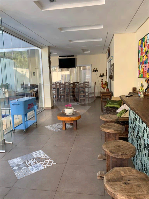 Casa de Condomínio à venda com 4 quartos, 370m² - Foto 10