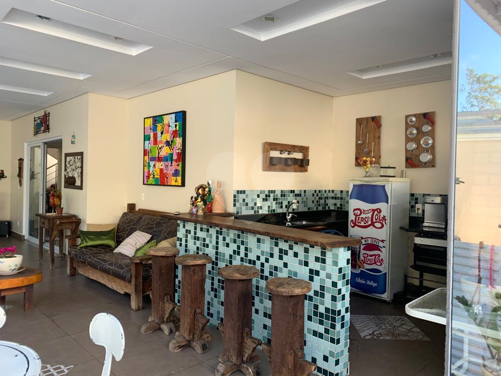 Casa de Condomínio à venda com 4 quartos, 370m² - Foto 8