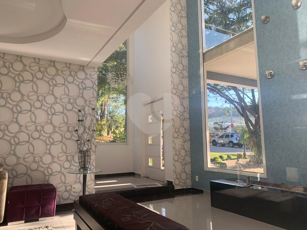 Casa de Condomínio à venda com 4 quartos, 370m² - Foto 17