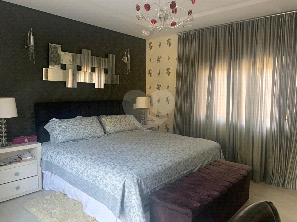 Casa de Condomínio à venda com 4 quartos, 370m² - Foto 24