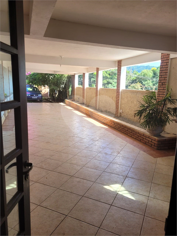 LINDO SOBRADO NA SERRADA CANTAREIRA - PROX DO PQ SUIÇA