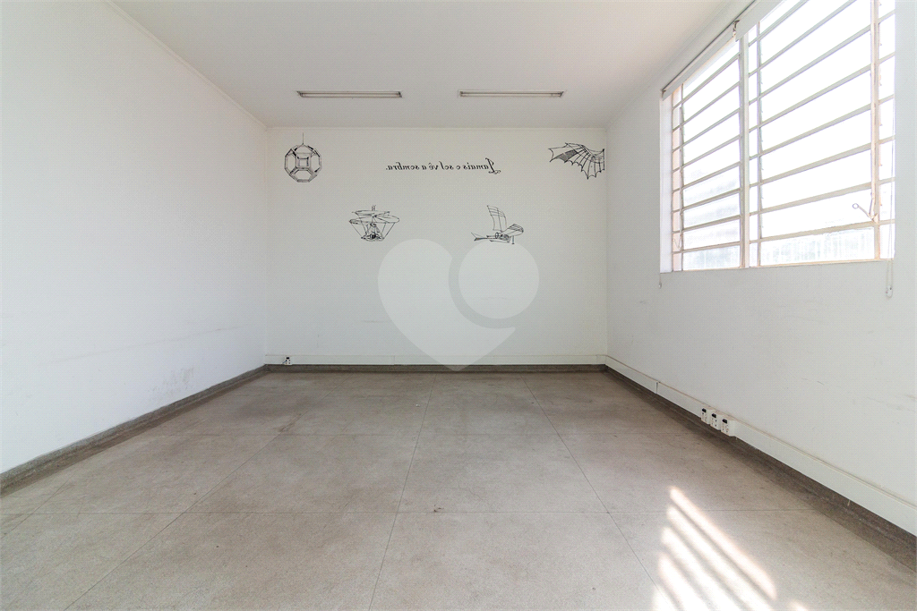 Prédio a Venda na Bela Vista