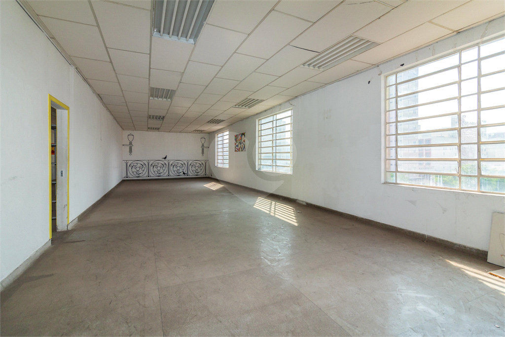 Prédio a Venda na Bela Vista