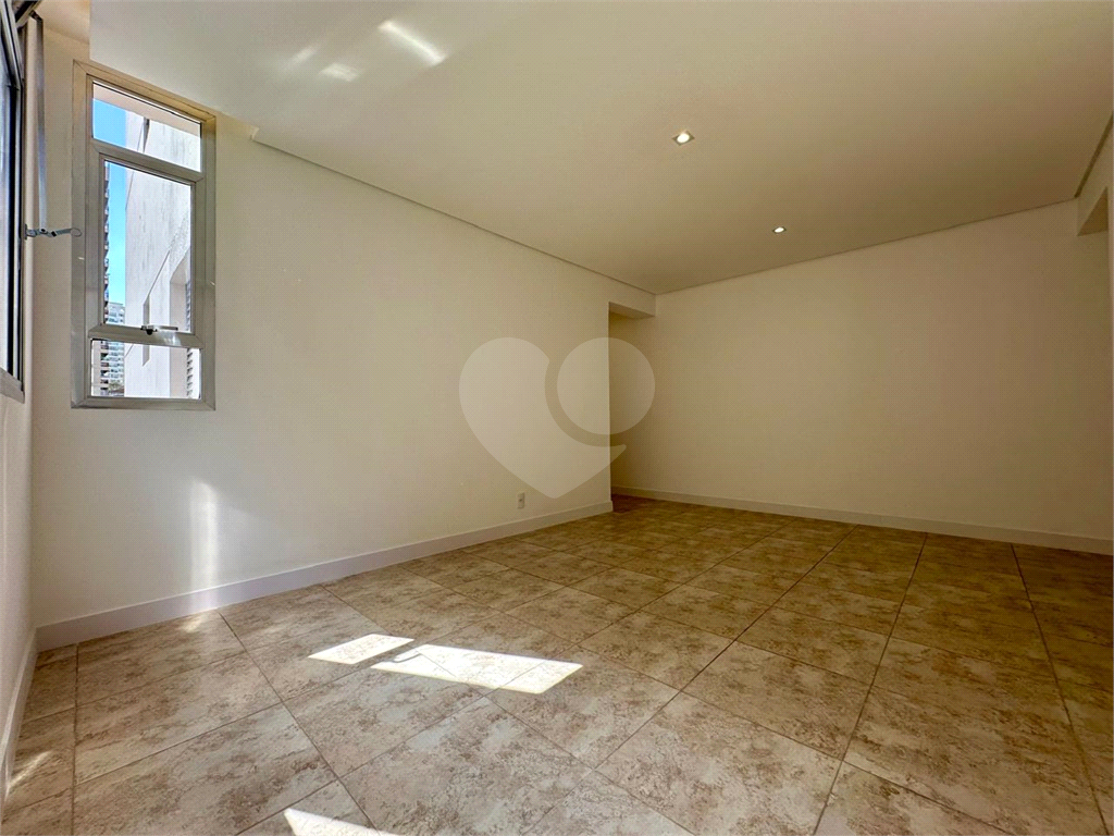 APARTAMENTO A VENDA 80 METROS, 2 DORMITÓRIOS EM  PERDIZES