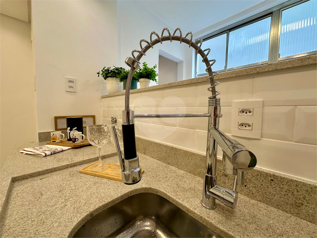 APARTAMENTO A VENDA 80 METROS, 2 DORMITÓRIOS EM  PERDIZES