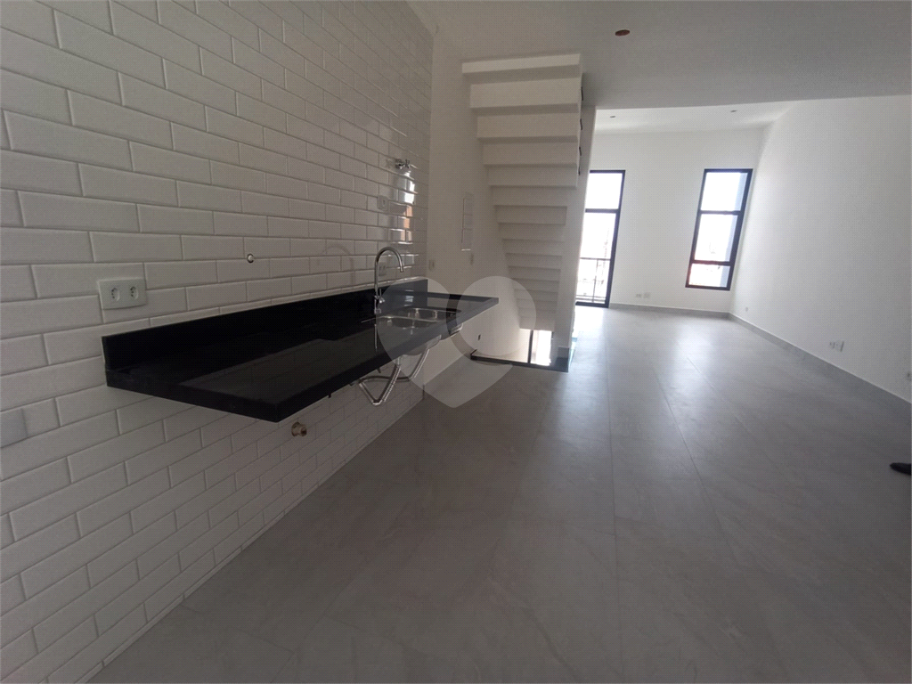 Sobrado novo Jardim França, 3 dormitórios, 1 suíte, 3 vagas